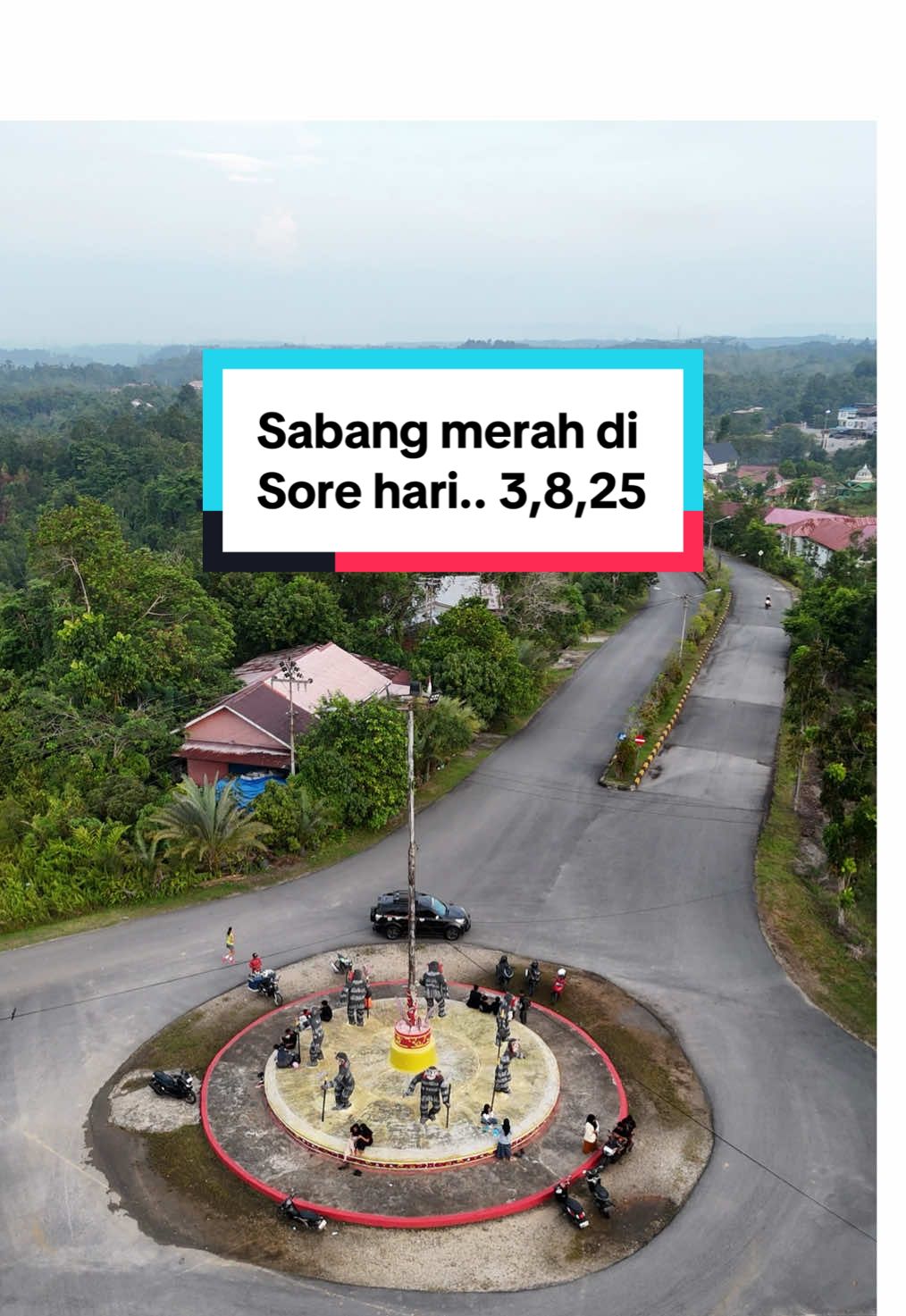 Suasana sabang merah di sore hari. . . . #sabang #sabangmerahsanggau #sanggau #sanggaukalimantanbarat #sanggauinformasi #sanggaukapuas 