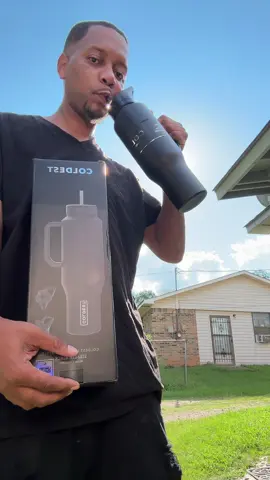 Coldest tumbler around. #tumbler #bottle #coldest @Coldest 
