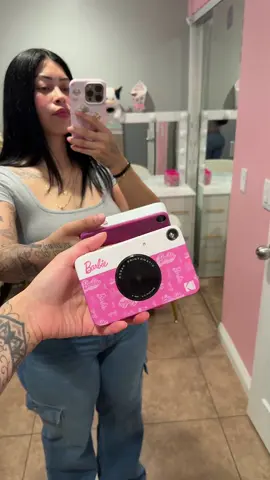 Makeing new memories with it 🩷🤳@Kodak Plus #barbie #jennyyareccy #camera #kodakcamera #travel #tiktokshop #girl #trip #memoriesareforever #makingnewmemories 