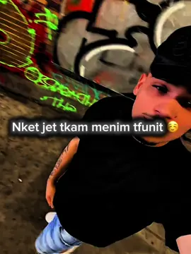 @𝑳𝑬𝑼𝑴𝑨𝑺𝑰♛ #leumasi #sytetu #lyricsvideo #viral #lyric #shqip #foryoupage #viraltqr 