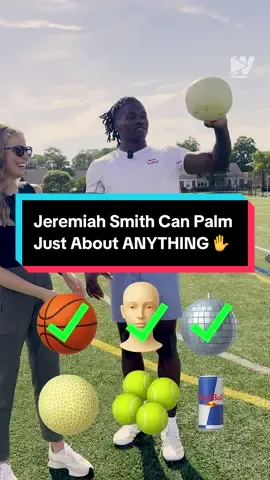 No object too large for Jeremiah Smith’s hands 😂 #jeremiahsmith #widereceiver #palm #football #nfl #challenge #ohiostatefootball #ohiostate #buckeyes #ncaafootball 