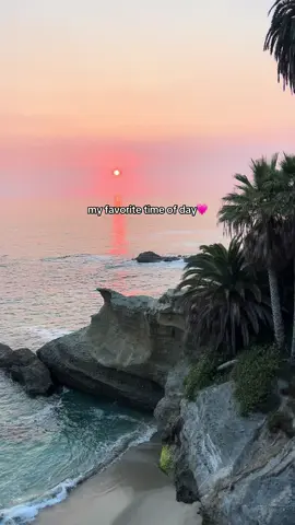 forever and always a beach sunset girl💌