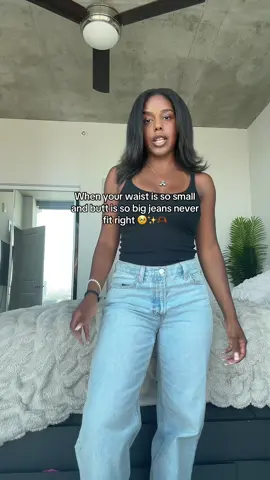 Good problem to have ✨🤏🏾 #blackgirl #aritziajeans #baggyjeans #smallwaist 