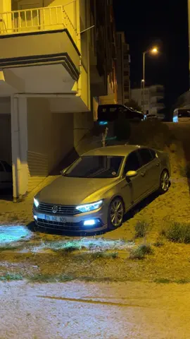 Nerde ne kadar passat varsa alayına.