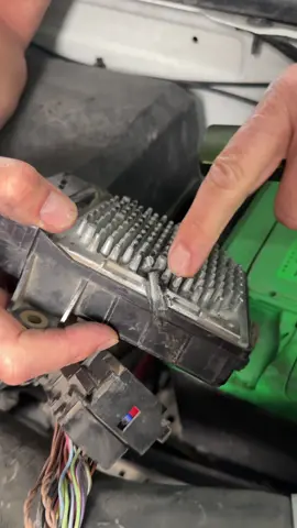 Fixed a Transmission Problem with Zip Ties. I Think it’s a Great Fix👨‍🔧 #autoshop #autorepair #carrepair #enginebuild #mechanic 