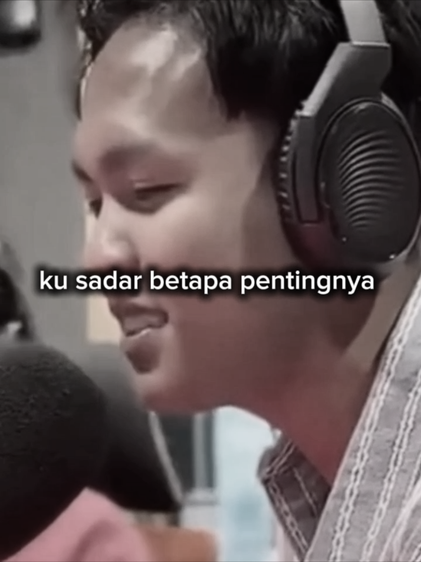 candu bgt fajar bawain lagu ini apalagi improvenya terBast 💙 #fajarnoor #fajarsoul  #fypage 