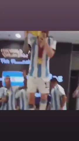 رياكشن للمارْوحْيه جديددد  #messi #argentina #ميسي #الارجنتين #كرة_قدم 