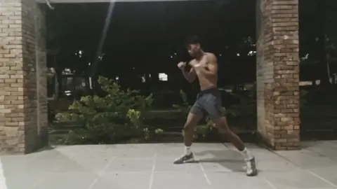 sa loob na nang campus nag training haha....shout out CSU-carig #fyp #csucarigcampus #philippineboxing #shadowboxing 