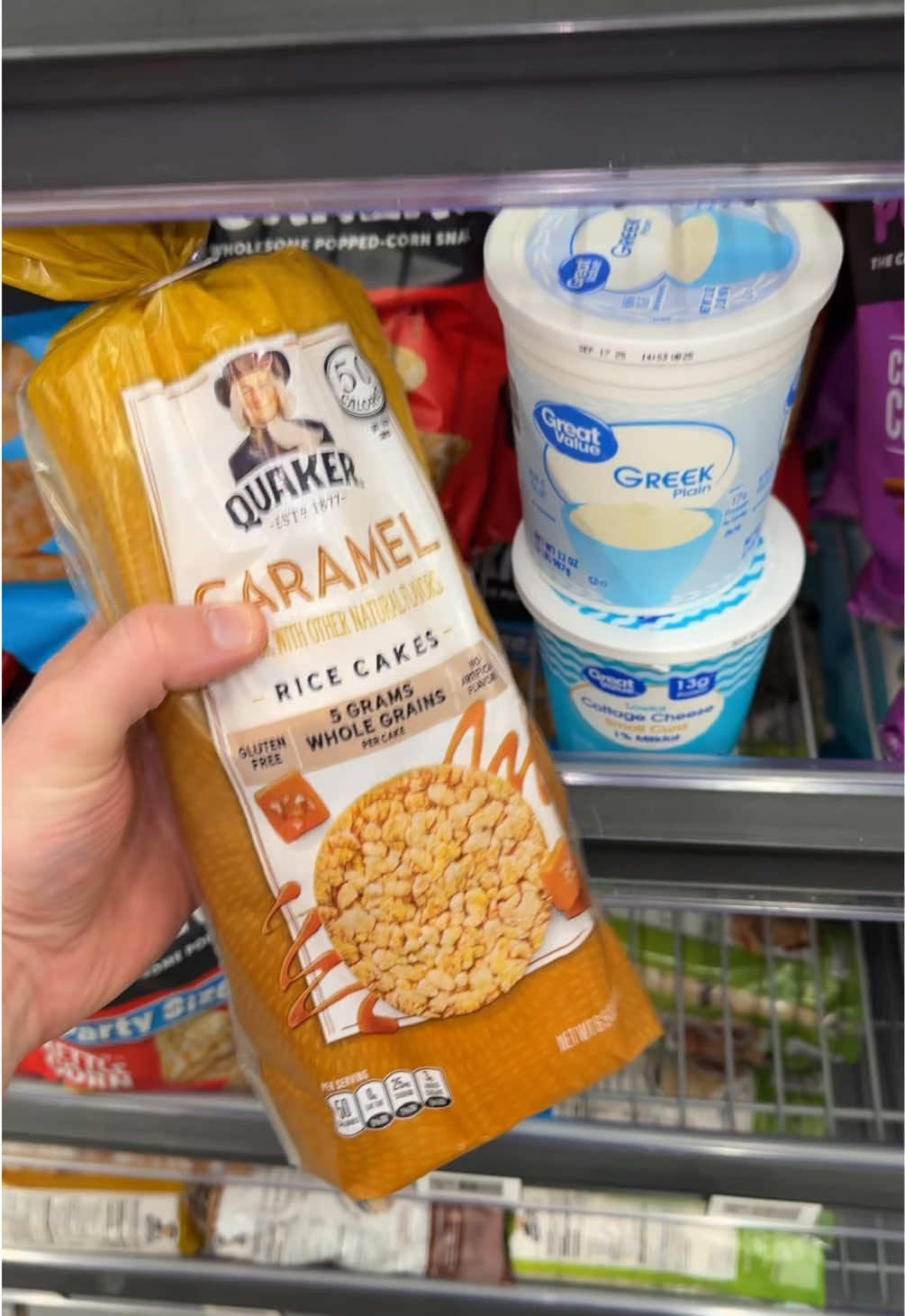 Low calorie snacks are the move, when you’re out of town traveling you can still be on track and hit your goals! 