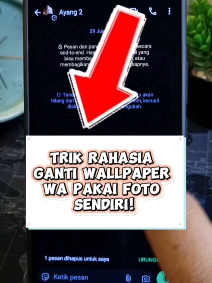 Ternyata ada trik rahasia ganti wallpaper WA pakai foto ayank mu #trikwa #trikwhatsapp #tipswhatsapp #tutorialwhatsapp