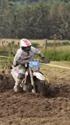 💪 #endurocross 