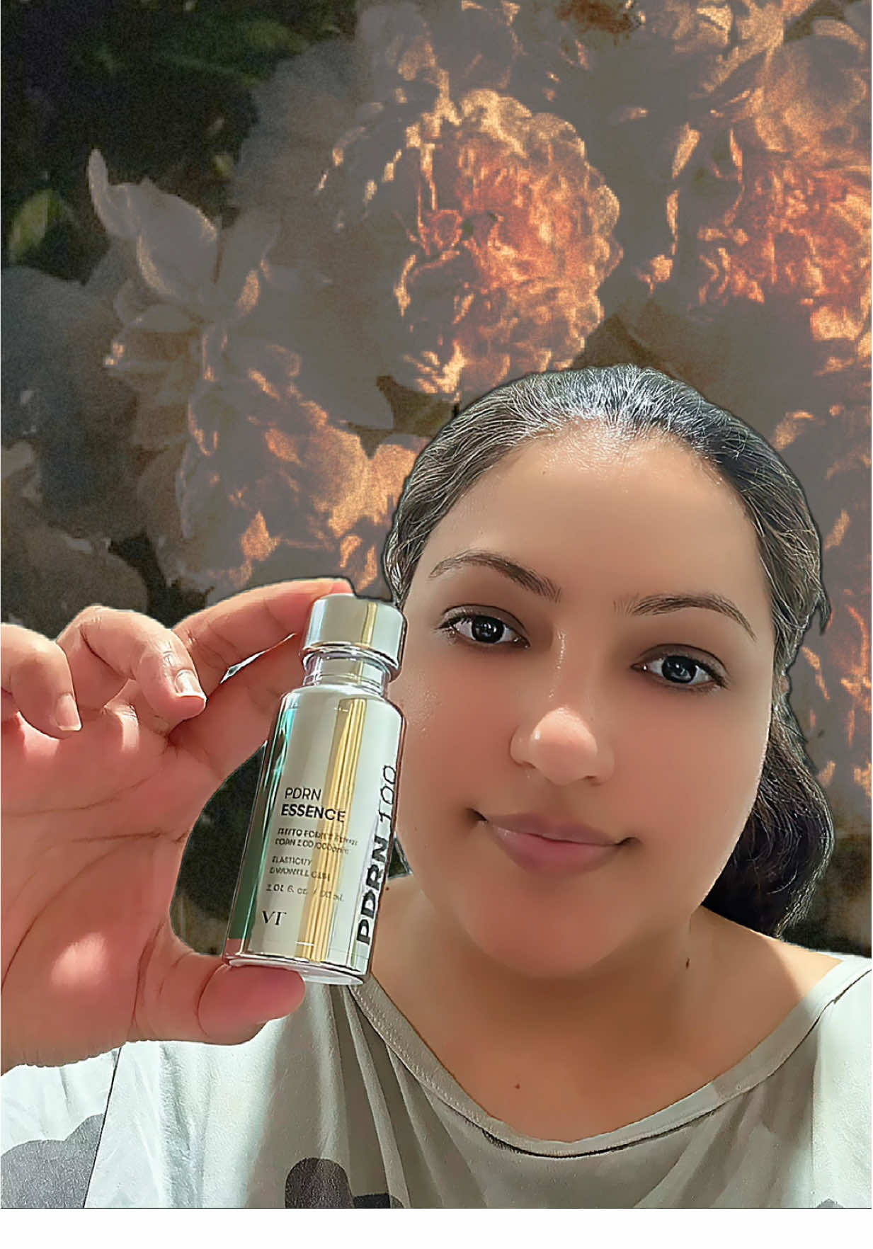Skin barrier? Fixed. 💧✨ | VT PDRN Serum Review Your skin’s healing era starts now 🧬✨ VT Cosmetics PDRN Serum is loaded with Polydeoxyribonucleotide (PDRN) – a game-changer for skin regeneration, elasticity, and hydration. If your skin’s been feeling dull, damaged, or just tired… this is the reset it needs 🔁💆‍♀️ 💧 Lightweight yet powerful 🌿 Strengthens + soothes ⚡️ Instant glow, long-term results Add this to your PM routine for bouncy, baby-soft skin 💖 #VTSerumTest #TikTokSkincare #PDRNSkinCare #VTCosmetics #PDRNSerum #SkinBarrierRepair #KBeautyRoutine #SkincareTok #KoreanSerum #GlowingSkinTips #BarrierBoost #SkinRegen #HydratingSerum #TikTokBeauty #KBeautyMustHave #SerumReview #BeforeAndAfterSkin #SkincareThatWorks @VT Cosmetics @vtfluencer_gb @VT Cosmetics US @VT COSMETICS Influencers 