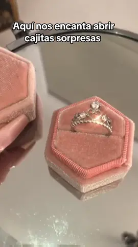 ¿Y tu ya tienes tu cajita sorpresa? #tiktokshop #mexicano #joyeria #anillodecompromiso 