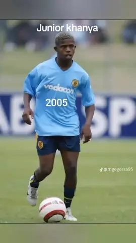 junior khanya 😂😂😂😂😂😂😂👉🍻🥃🍾🚬🚬💊💊