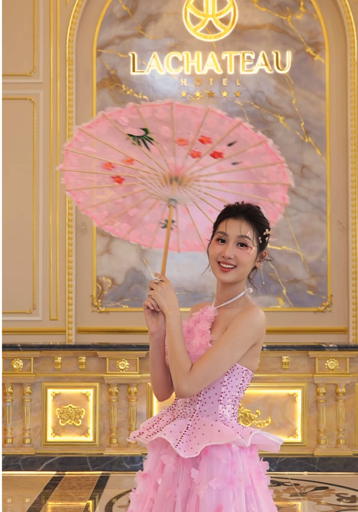 Dàn Hoa hậu Miss Grand Vietnam lung linh như “trẩy hội” cùng LaChateau Hotel trong sự kiện The Grand National Costume - MGVN 2025  #MGVN #mgvn2025  #missgrandvietnam2025  #Lachateauhotel #Lachateauxmissgrand2025