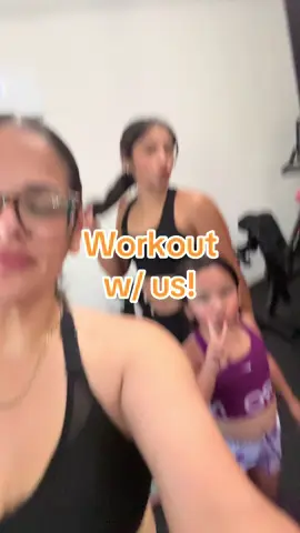 Workout with us!!! @zoey #workout #gym #athomegym #gymgirls #workoutfun 