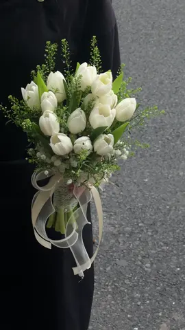 Hoa cưới tulip #kimxoanflower #gocong 