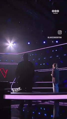 Fue un sueño esta Batalla de la mano de el Mejor @waly_vilches ❤️ @Telefe #lavozargentina #paratii #fyp #greenscreen #mentira #valerialynch #argentina #batalla 