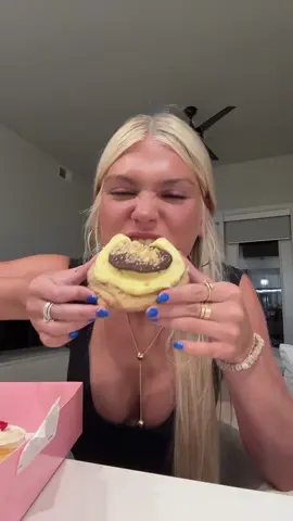 Crumbl ate this week