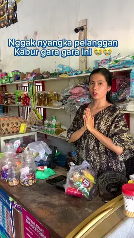 Dulu aku kira warung kecil nggak butuh Qris, sampai ditinggalin pelanggan gara gara nggak bisa scan😭😭 untung ada teman yg kasih tau soal InstaQris, Daftar gampang banget cuma 3 menit dari HP aja☺️, sekarang walaupun warung warung kecil tapi pelayanan modern dong😎 #Qris #daftarqris #instaqris #warung 