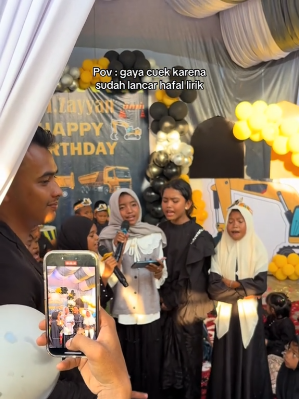 kenapa bisa seviral ini ya,, kop Brat bereh👍😂 #candapagigaess😊😂🙏 #dektiamonika #laguviral #aneukaceh #viral #fyp #fy 
