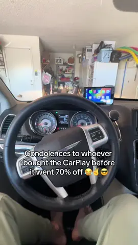 This unit works for Apple & Android phones! Don’t miss out on this…. CarPlay for any car 😎✌️ #pasadena #carplay #carplayscreen #apple #carsoftiktok #cars #oldcar 