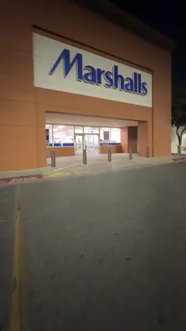 Late night run @Marshalls  #marshalls #marshallsfinds #marshallsshopping #shoppinghaul #shoppingvlog #marshallstiktok #halloween 