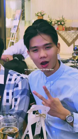 Tại sao được lên nhiều video hơn ng khác? Tại ngồi kế admin 🙂 #laptrinhvacotsong #lamitkhongvui 