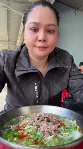 Bún bò ngày 96