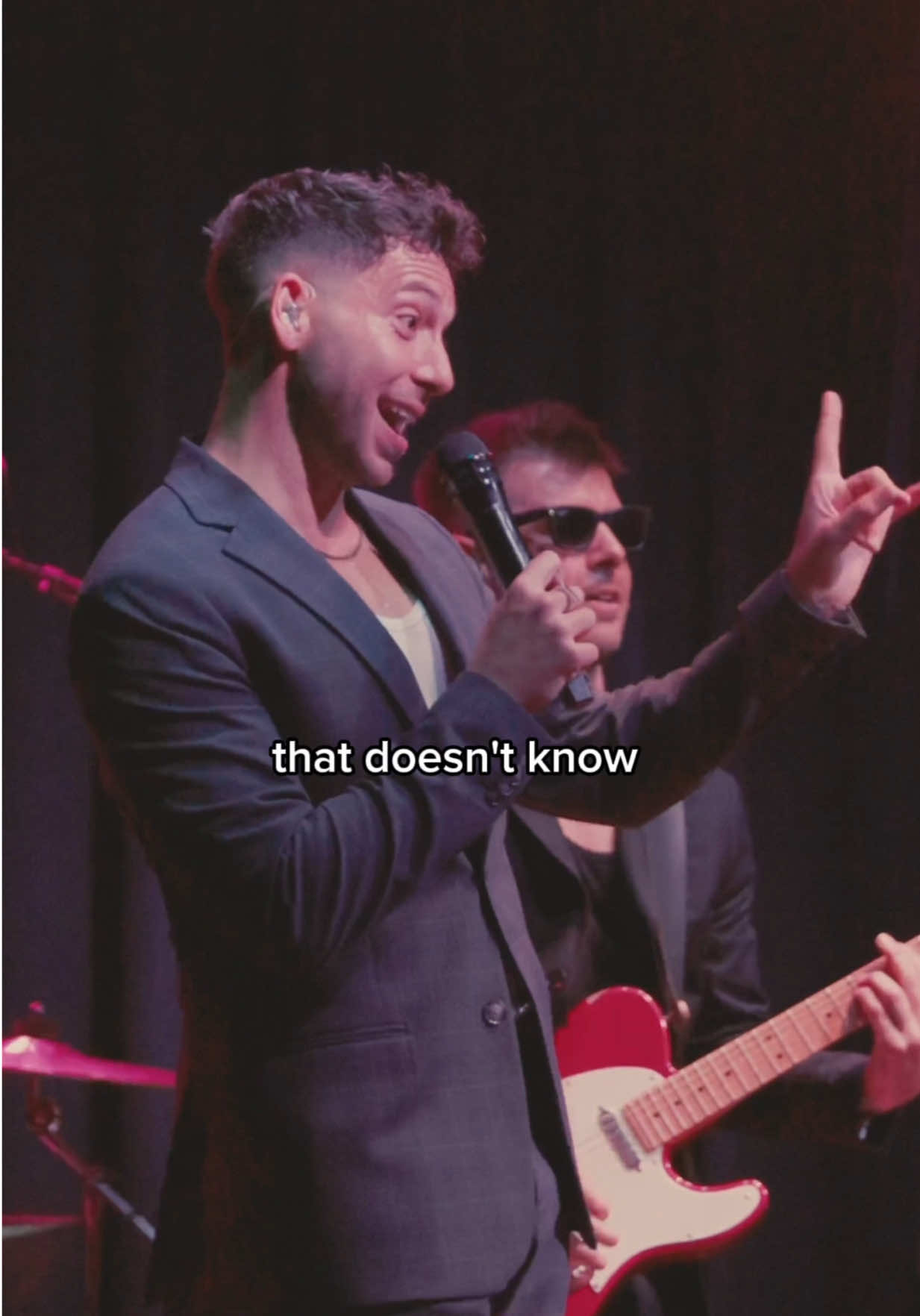 a new heart that doesn’t know who you are💔 in our @RW&CO suits👔 #livemusic #concert #crashadams 