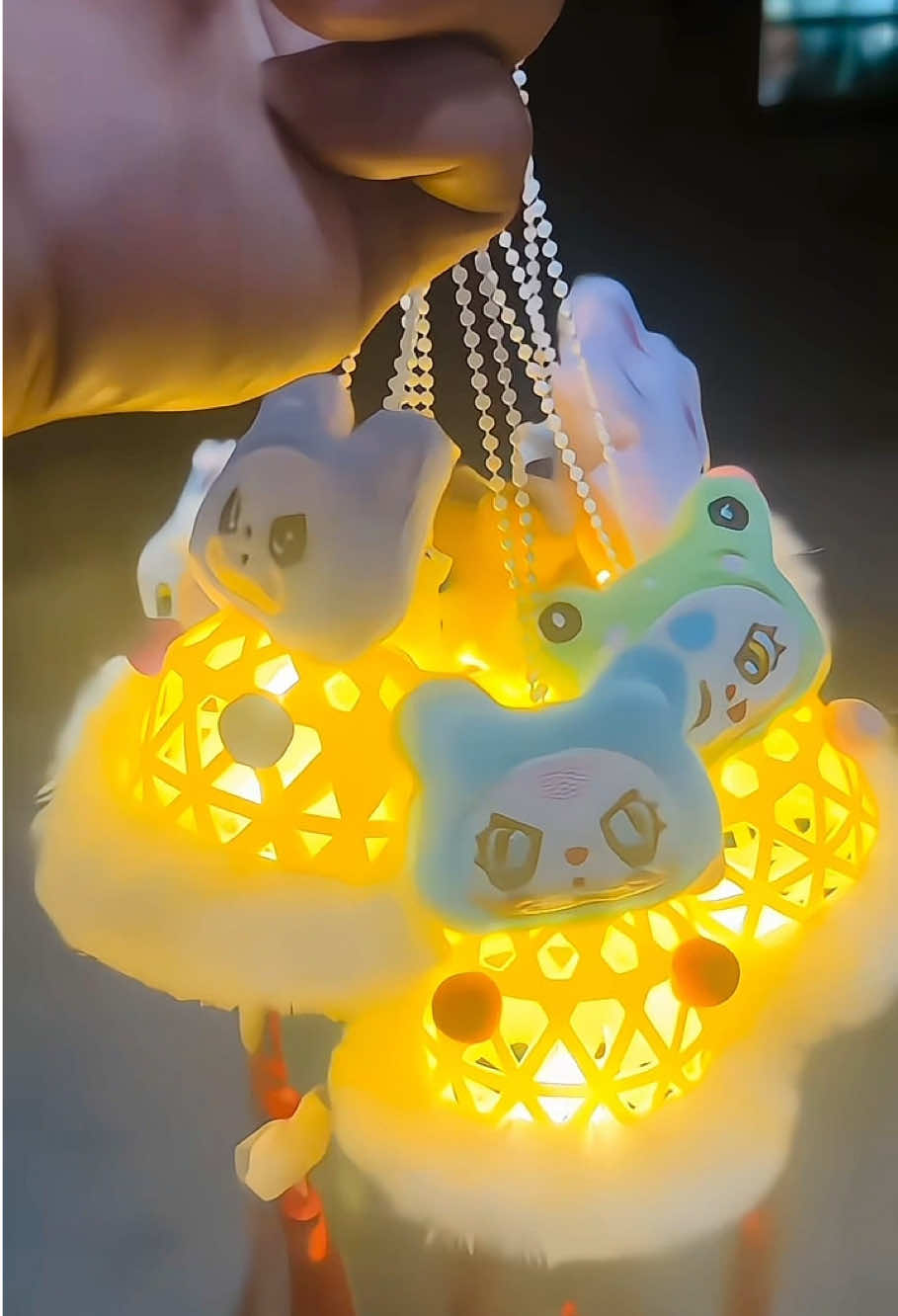 Đèn lồng trung thu babythree, đèn lồng gắn lé, thú nhồi bông đáng yêu, cho các bé đi phá cổ trung thu, mẫu đèn lồng trend2025 #denlongtrungthu #thunhoibong #babythree #denlongtrend2025 #trungthu2025 #denbabythree #xh #viral 