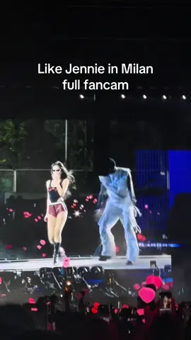 #blackpink #blackpinkconcert #blackpinkdeadline #blackpinkinmilan #jennie 