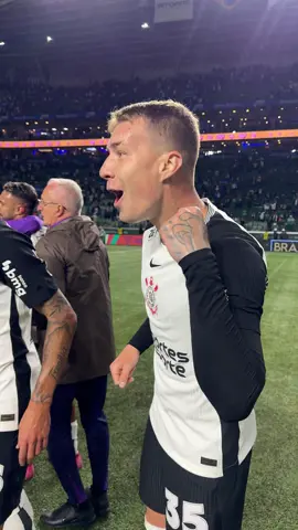 Entraram no segundo tempo e ajudaram o Coringão! 8️⃣➕2️⃣6️⃣ #PaiDoAno #VaiCorinthians