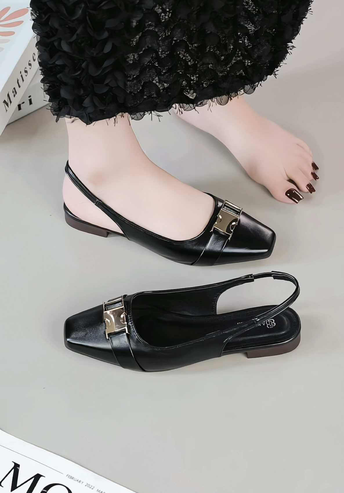 Mở bán với giá tri ân khách hàng ạ, các ce nhanh tay săn sale ạ #giaydep #sandal #xuhuong #muataitiktok #giaybet 
