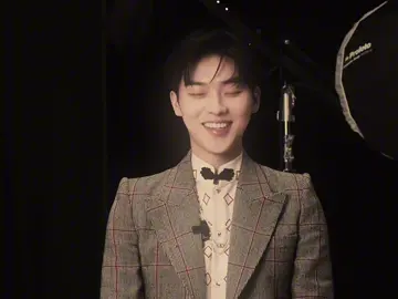 Người cũ từng là cả bầu trời, giờ chỉ là một vết mưa qua ||id:giahann_136 #choihyunwook#최현욱#dctn_arian  