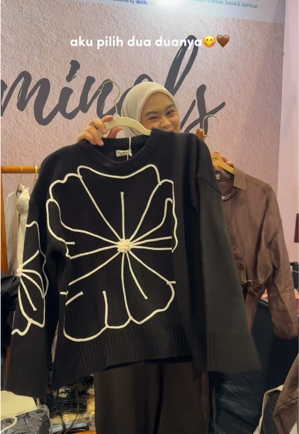 KALAP😩 diskonnya bestdeal mumpung masih awal bulan cus merapat ke @Myminols sampe tgl 10 agustus!!! #fashionlokal #glamlocal #fashionditiktok 