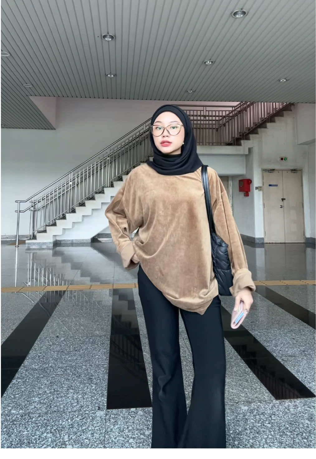 i’m in one of my preloved collection, checkout my preloved ig @/thriftysures for up comings posts!!