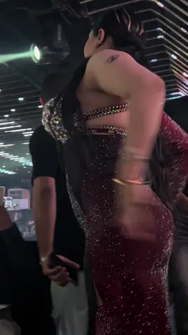 لو عايز تعيش ليلة مش هتتنسي… يبقى مكانك عندنا! 🔥 أحمد بيسو للسياحة في مصر مش بس سياحة... ده أجواء نايت لايف بمعنى الكلمة! 🎶 أقوى دي جي 💃 أجواء نار 🍸 ضيافة VIP 📍 كل ليلة فيها طاقة مختلفة 🚨 حفلات أسبوعية ونجوم كل يوم تابعنا علشان توصلك كل العروض والفعاليات الجديدة 🎉 الليلة اللي بتبدأ عندنا... عمرها ما بتتنسي  #احمد_بيسو #نايت_كلوب #ملهى_ليلي #سهر_في_مصر #حفلات_القاهرة #سياحة_ليلية #TikTokEgypt #cairolife #nightlifeegypt #afterparty #partytime #trendingegypt #السهرة_عندنا #مكانك_معانا