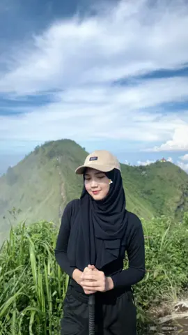Yup calon mantu terbaik, anjay…. #CapCut #jj #jedagjedug #calonmantu #jedagjedugcapcut #fyp #cewependaki #Hiking 