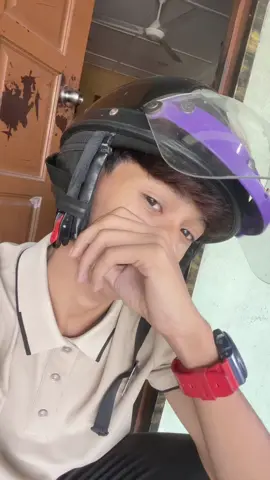🗿