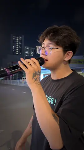 Hãy để anh bên em… #thienhathaykhong #thienng1811 