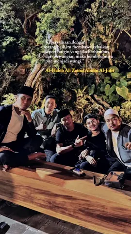 @Zaidan Yahyaa Official  #habibzaidanyahya  #zaidanyahyaaofficial  #zaidanyahyaa  #habibzaidanbinhaidarbinyahya  #mzy  #majelissholawat  #sholawat 