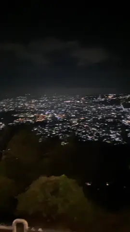Paralayang dengan Citylihgt nya 😍🫶🏻🌌 #paralayangbatumalang #paralayang #paralayangbatu #citylights #wisatamalang #fypシ゚ 