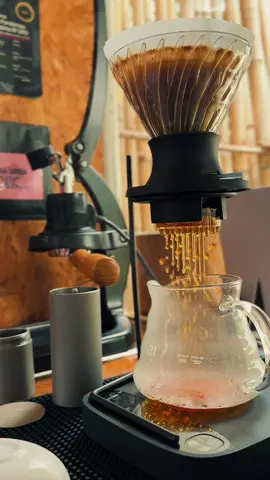 #coffee #barista #harioswitchdripper #pourovercoffee #specialtycoffee  #fyp 