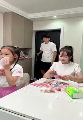Funniest videos of 2025