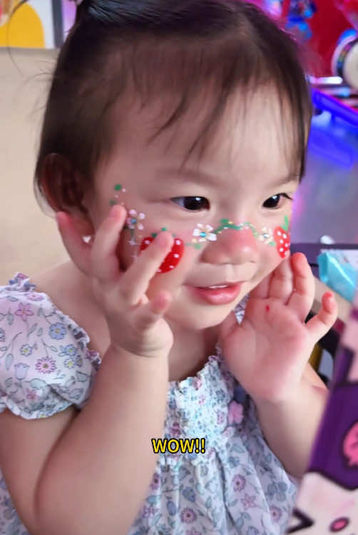 ✨ Turning little ones into Strawberry Sweethearts with face painting magic! 🍓💖 Watch their faces light up as every brushstroke brings a juicy strawberry to life! 🎨 Perfect for parties, playdates, or just because. Who should we paint next? 😍 #strawberryfacepaint #partyfun #fantasyart #facepainting #bodypainting #ankabella #sweetart #kidsart