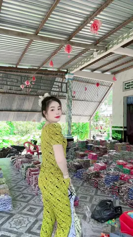 Bi sẩm xunh