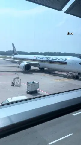 singapore🇸🇬❤️✈️#foryou #plzviral🥺🥺🙏🙏foryoupage #fypシ゚viral #idfreezz🙏🙏 