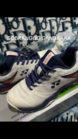 SOBRANG GANDA NG BADMINTON SHOES NA’TO#affiliate #yonex #trending 