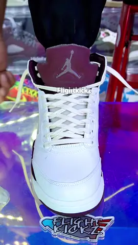 What you want the jordan 5 amm is on my homepages link 😂 #fypage #lacestyles #lacesneakers #howtolacejordans #howtolacesneakers #sneakers #sneakerhead #jordansneakers #jordan5 #jordan5amm #jordan5amamaniere 